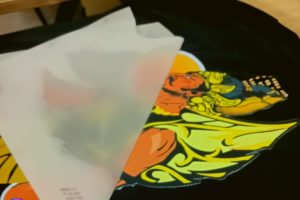 Teknik Sablon DTF: Solusi untuk Kaos Custom Warna Gelap