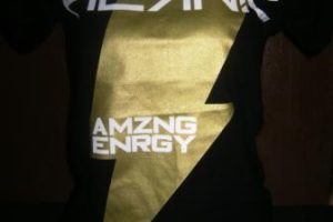 Keunggulan Sablon Metalik untuk Kaos Custom Premium