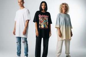 Model Kaos Oversized yang Tetap Populer di 2025
