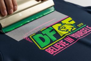 Kupas Tuntas! Teknik Sablon DTF Terbaru yang Bikin Hasil Cetakan Lebih Hidup & Tahan Lama