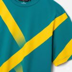 Model Kaos Kombinasi Warna yang Sedang Viral di 2025