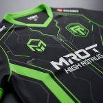 Model Jersey Custom dengan Desain Cutting Unik untuk Tim Esports