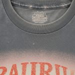 Bikin Kaos Nyaman Tanpa Rasa! Ini Dia Kelebihan Sablon Discharge Print yang Bikin Adem