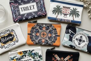 Hadiah Personal Terbaik! Jasa Sablon Pouch Custom untuk Kebutuhan Acara atau Souvenir